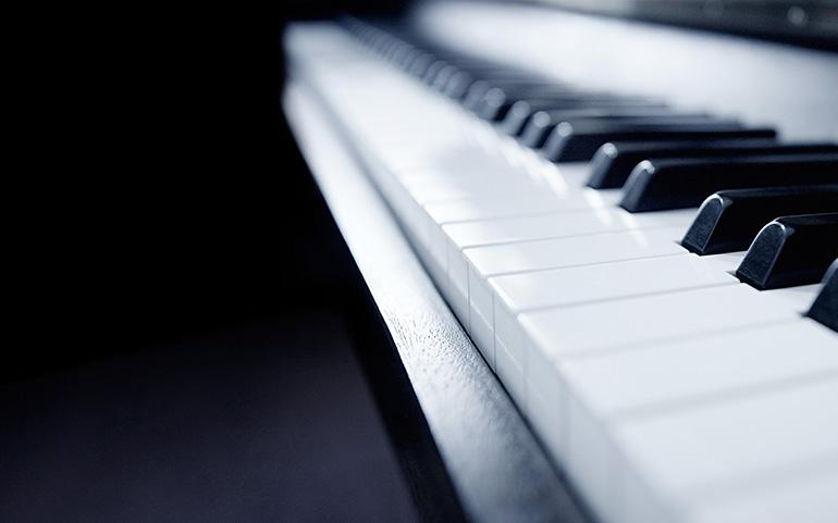 zongora pianino költöztetés